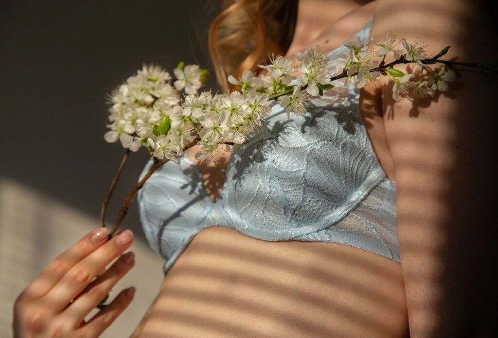 tökéletes melltartó