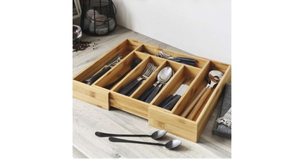 konyhai rendszerezés evőeszköztároló