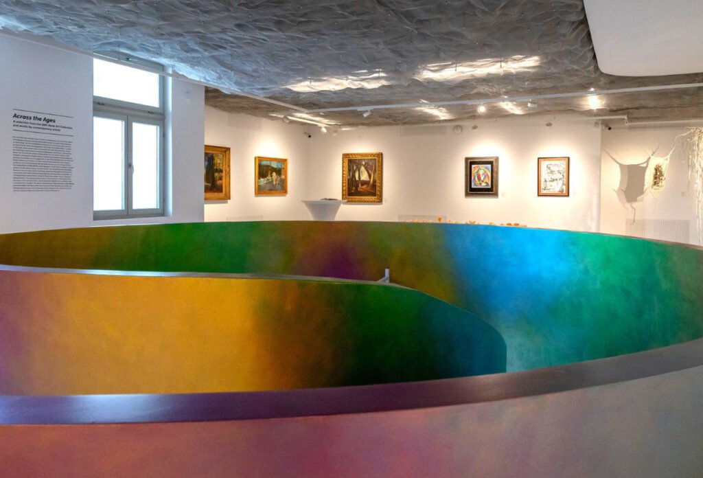 Korokon át kiállítás